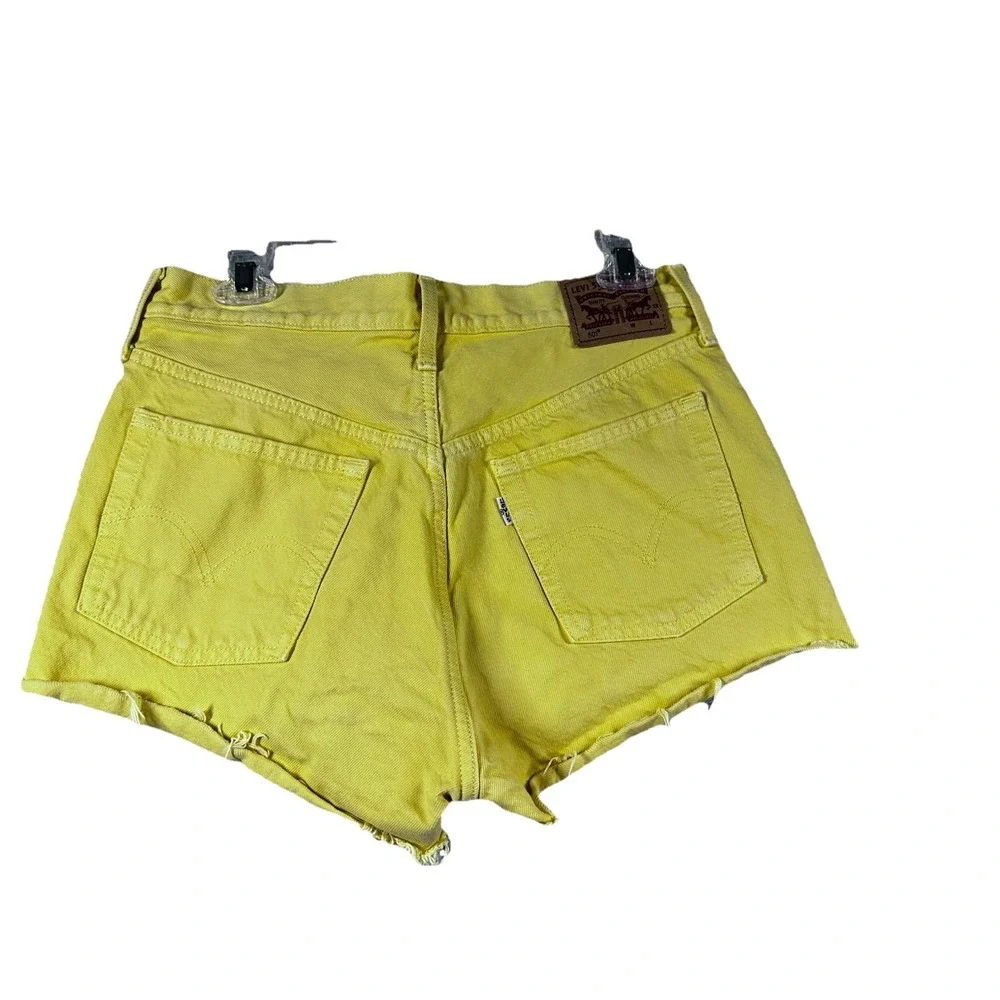 Levi's 501 Yellow High-Rise‎ Denim Shorts | Size 29